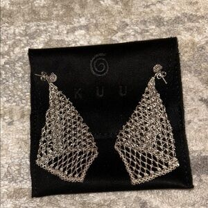 kuu net earrings silver
